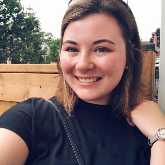 Meet your Posher, Shannon - Picture 1 of 2